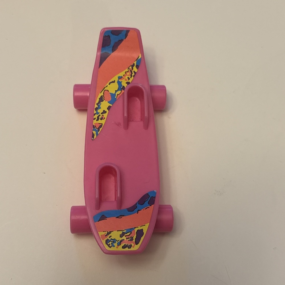 Vintage 1991  California Dream Barbie Accessory Pink Skateboard  Mattel